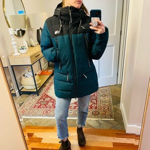 One of a kind! North Face Women’s Jacket. Size Medium